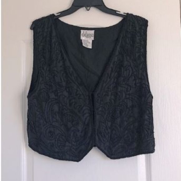 🌷Gorgeous embroidered silk vest - Picture 3 of 9